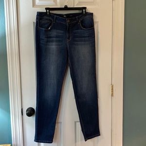 1822 denim “Adrianna” jeans size 14